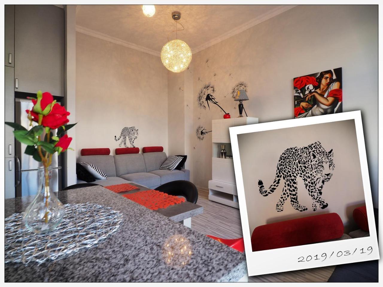 Kghn Slaska Apartment